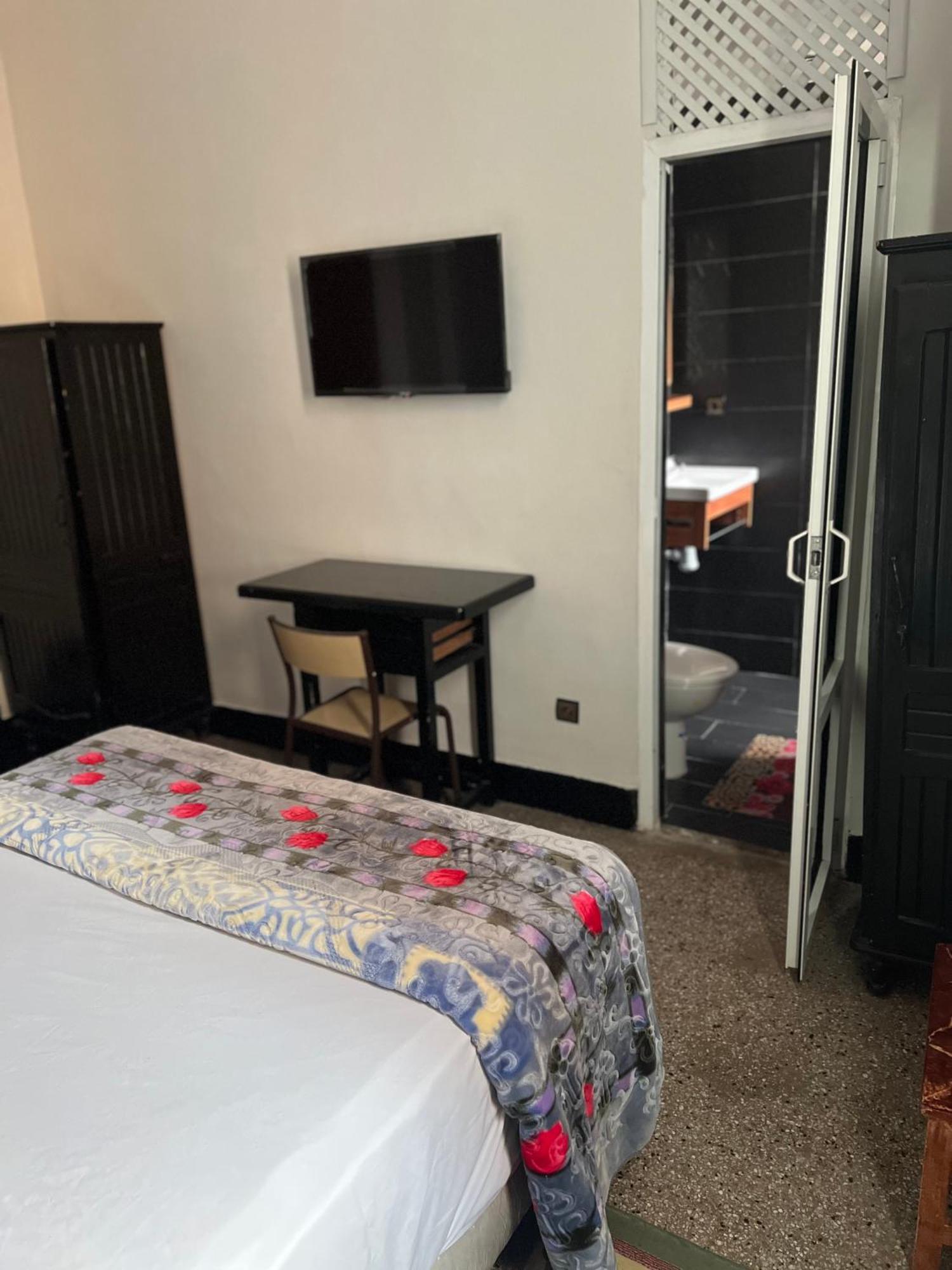 Amor Hotel Фес Экстерьер фото